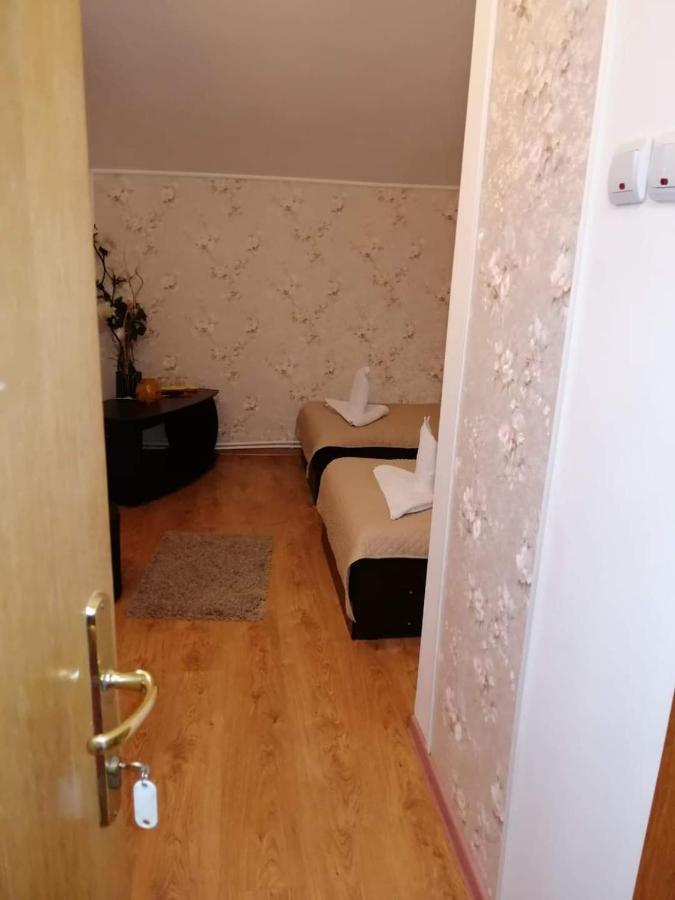 Casa Regala Ear Otel Craiova Dış mekan fotoğraf