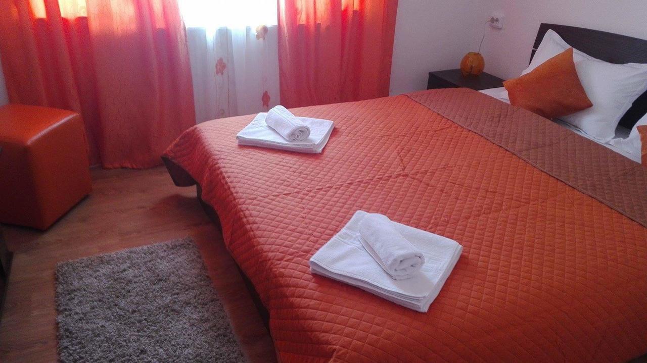 Casa Regala Ear Otel Craiova Dış mekan fotoğraf