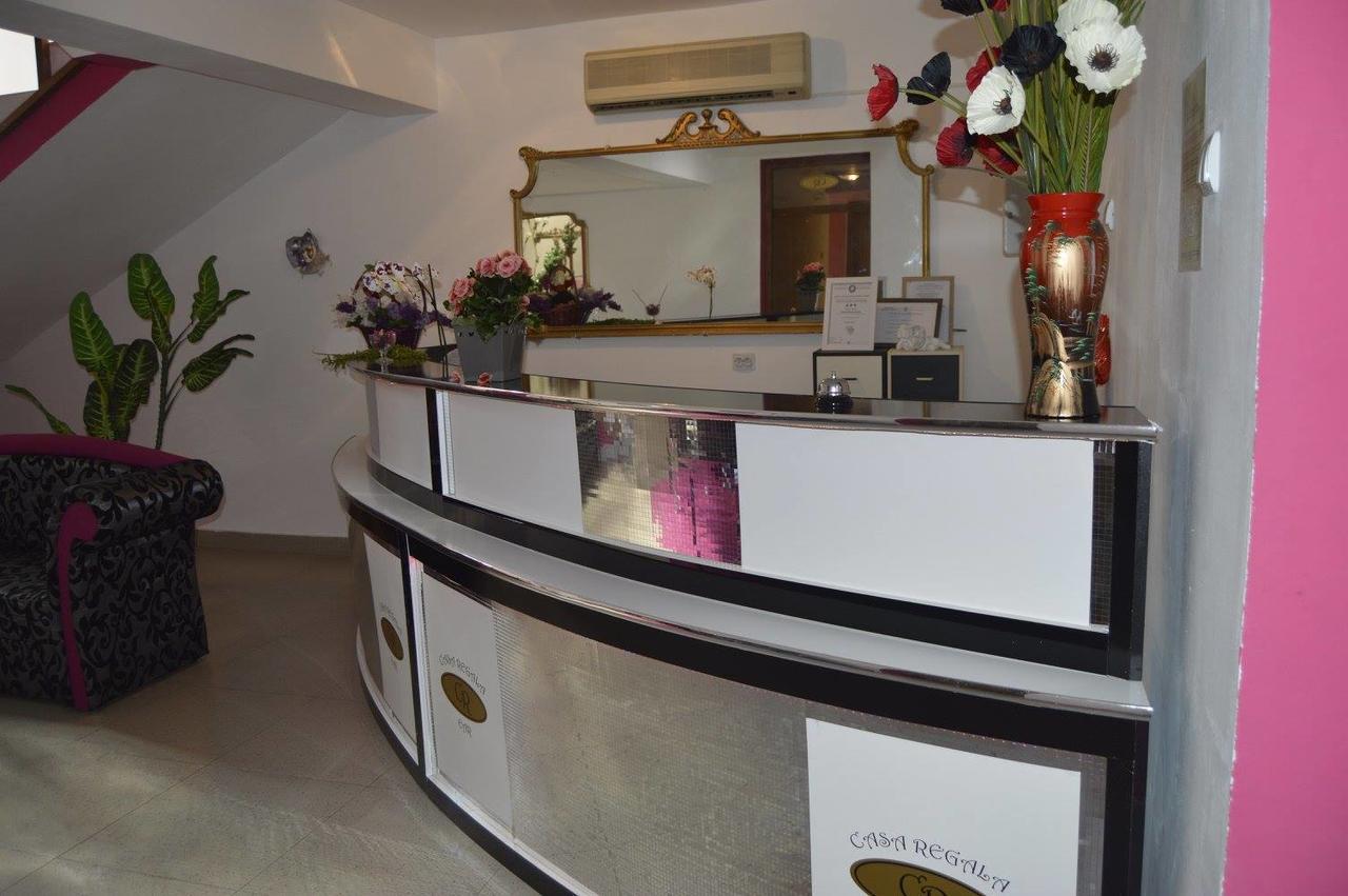 Casa Regala Ear Otel Craiova Dış mekan fotoğraf
